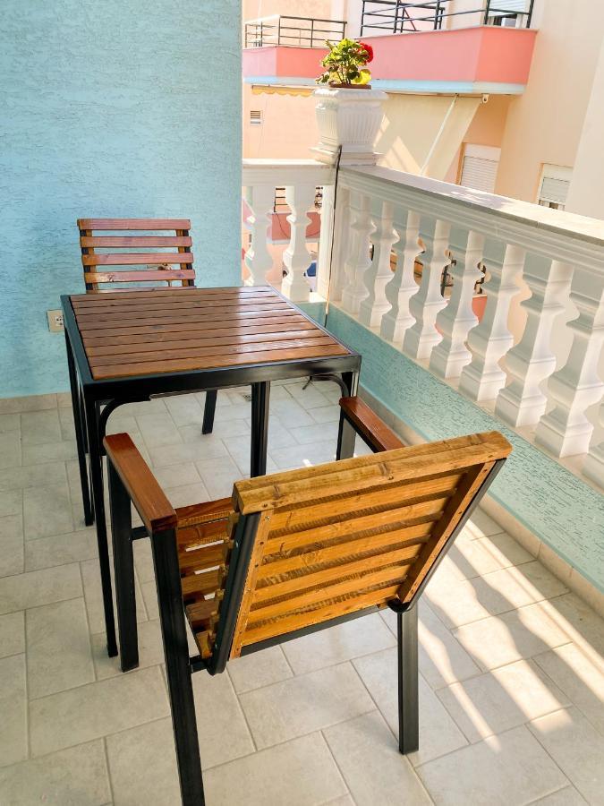 Hotel Abedini Sarandë Esterno foto