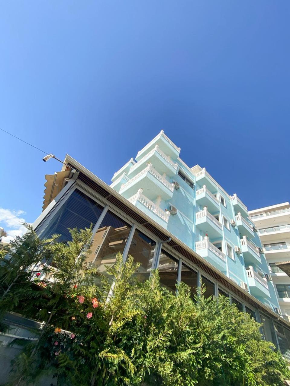 Hotel Abedini Sarandë Esterno foto