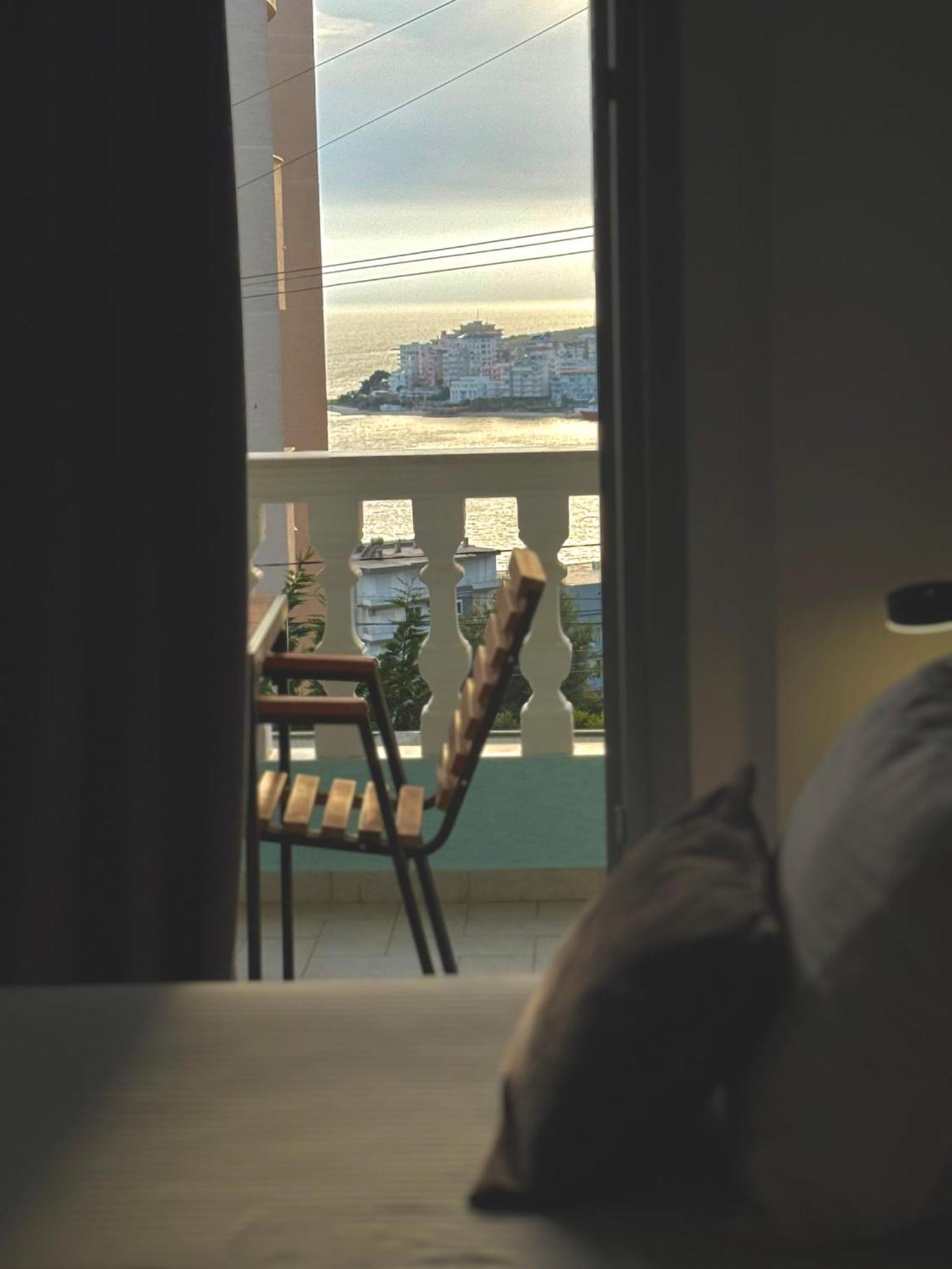 Hotel Abedini Sarandë Esterno foto